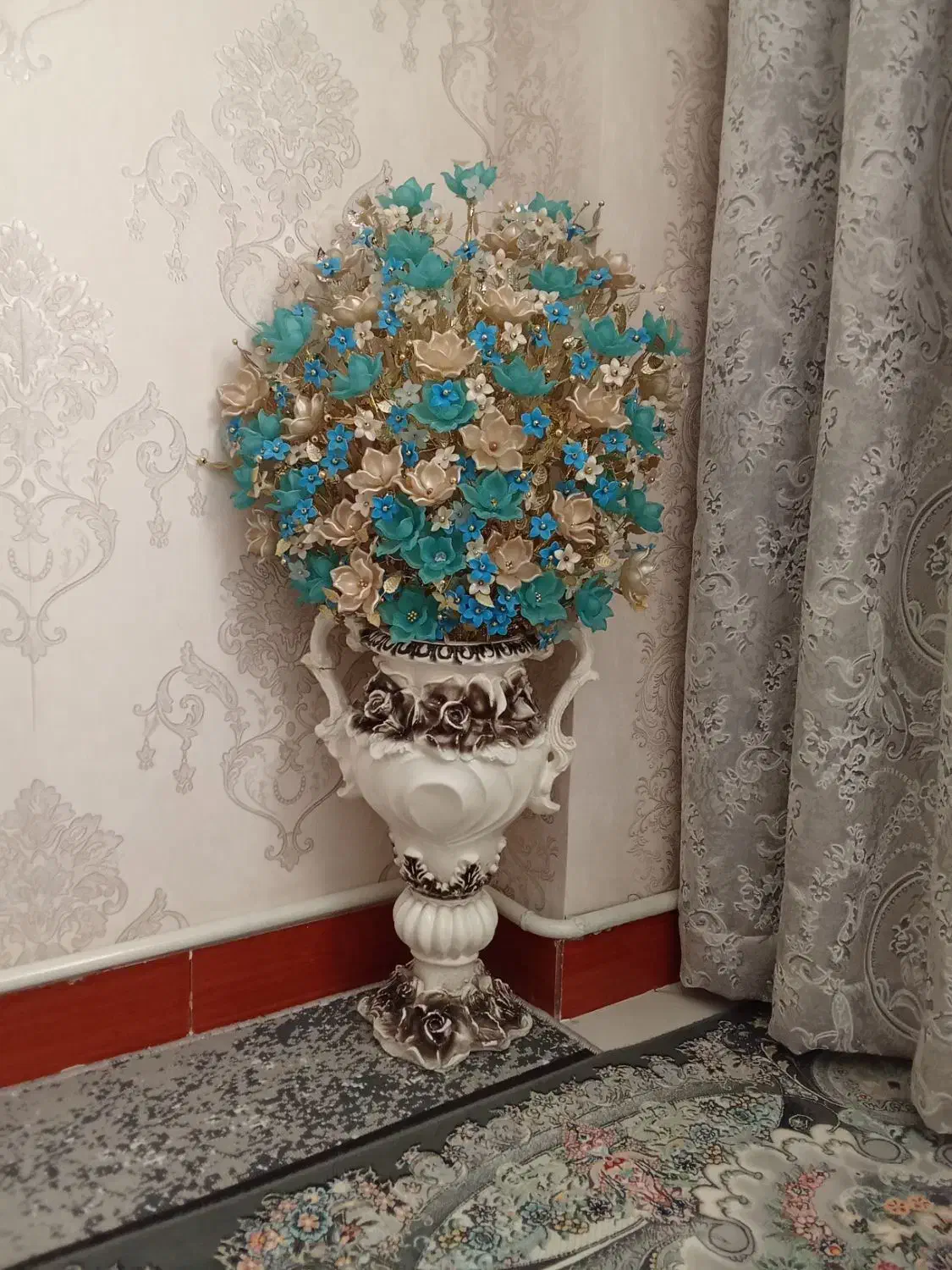 گل‌کریستالی|گل مصنوعی|فشاپویه, |دیوار