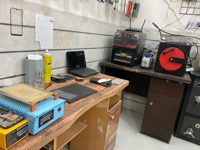 خدمات تعمیرات موبایل‌گلس فنی برای‌همکاران ورامین ق|خدمات رایانه‌ای و موبایل|ورامین, ریحان آباد|دیوار