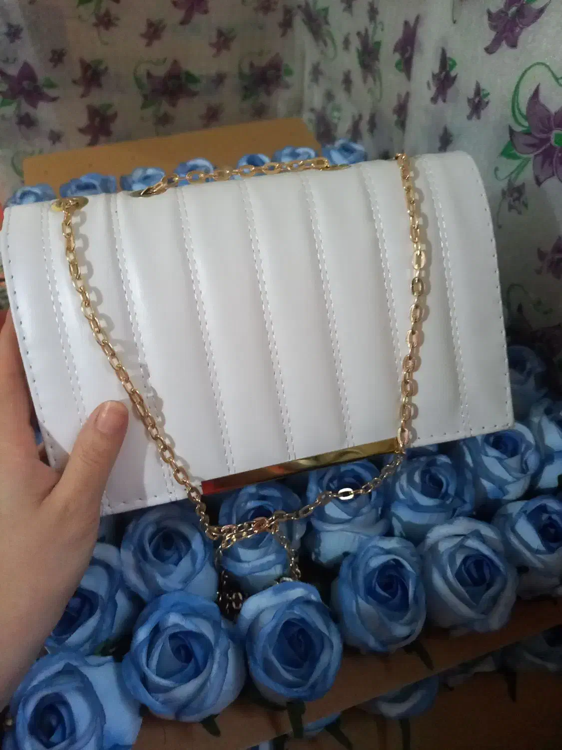 کیف دوشی|کیف، کفش، کمربند|شهریار, شهریار|دیوار