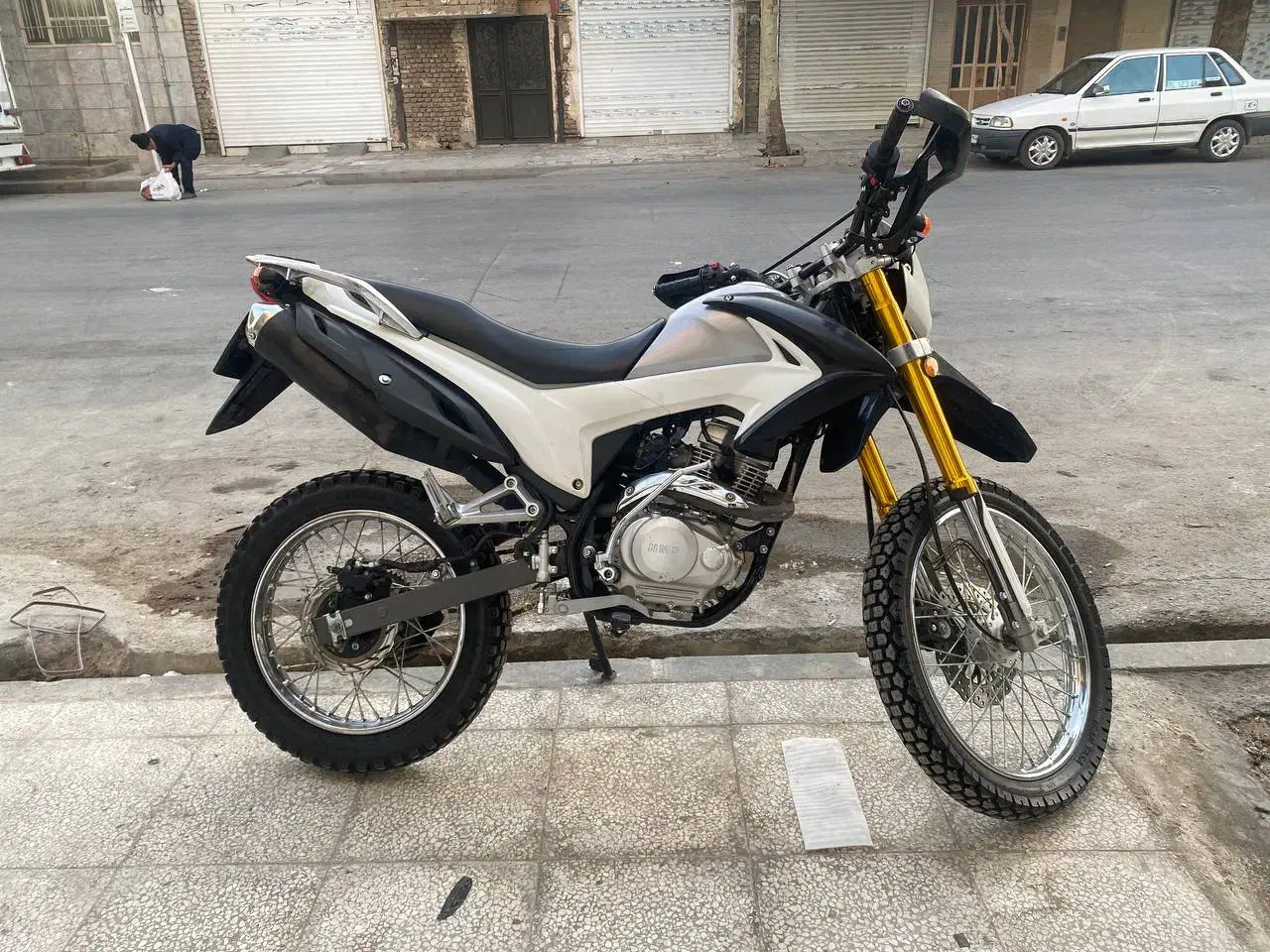 موتور تریل پرواز معاوضه با ماشین|موتورسیکلت|مشهد, توس (بلوار توس)|دیوار