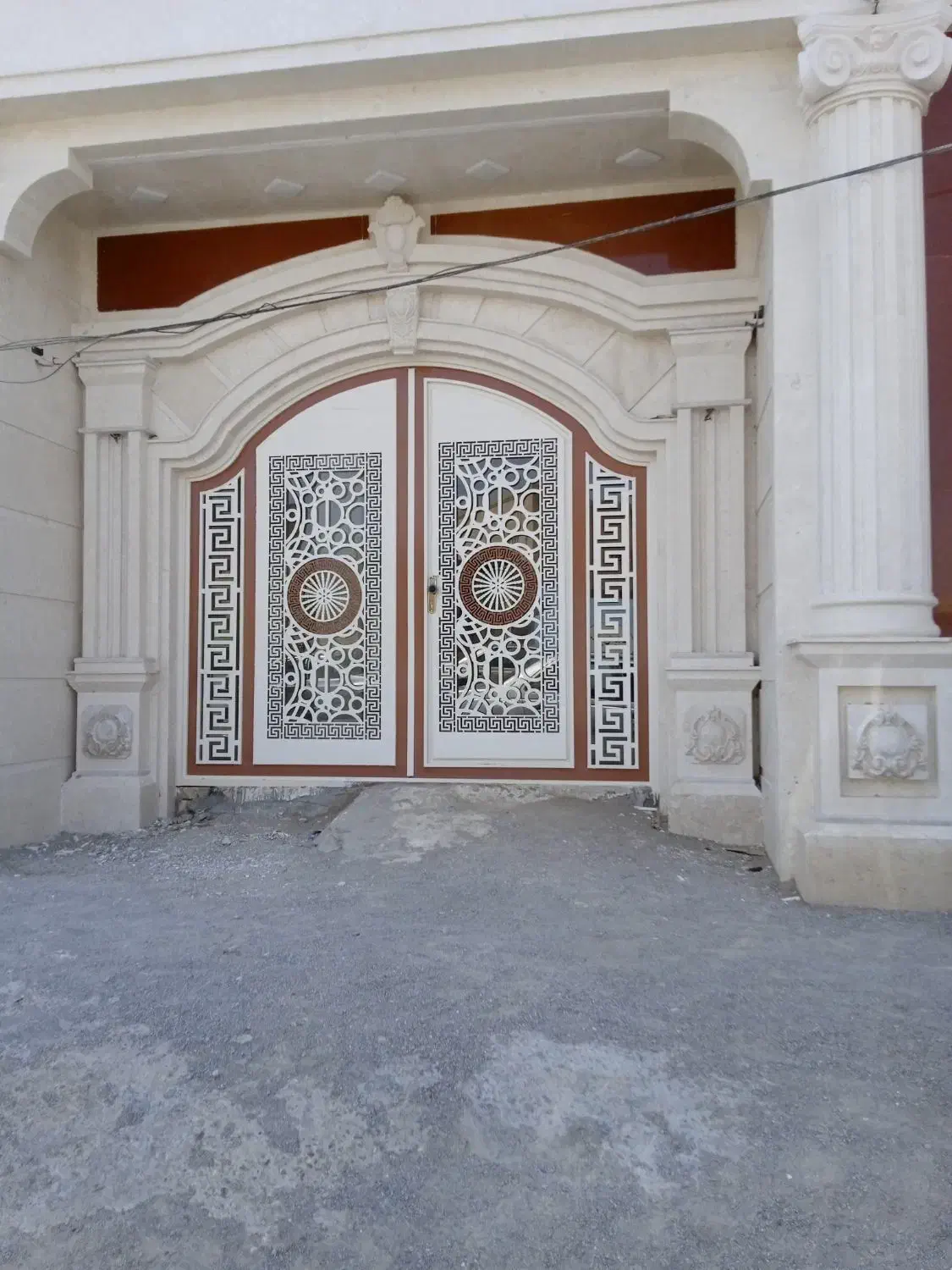 جوشکاری سیار باسی پنج سال سابقه کار مفید|خدمات پیشه و مهارت|زابل, |دیوار