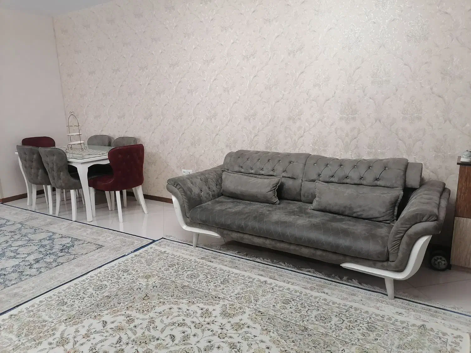 مبل جستر 8نفر کاملا سالم وتمیز وناهار خوری 6نفره|مبلمان خانگی و میز عسلی|اندیشه, اندیشه فاز ۱|دیوار