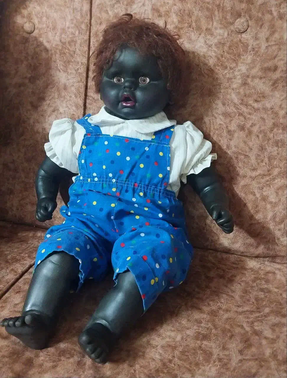 عروسک خارجی قدیمی|اسباببازی بچه|اندیشه, اندیشه فاز ۱|دیوار