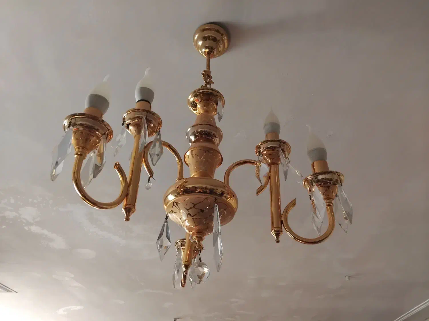 لوستر برنج ۳ شاخه ۶ لامپ|لوستر و چراغ آویز|تبریز, |دیوار