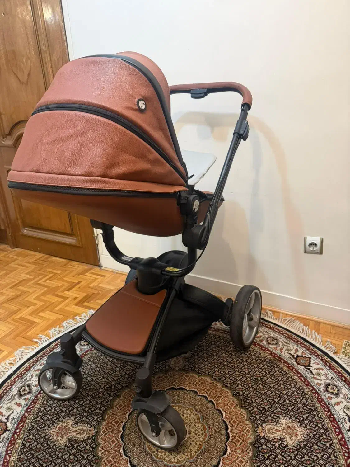 کالسکه بچه اورجینال خارجی تحت لیسانس میما|کالسکه و لوازم جانبی|تبریز, |دیوار