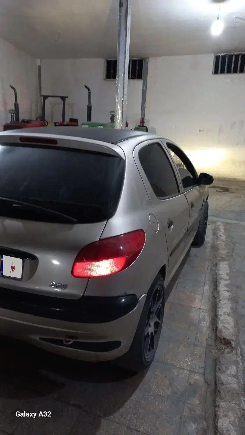 ۲۰۶ مدل ۸۲|خودرو سواری و وانت|خرمآباد, |دیوار