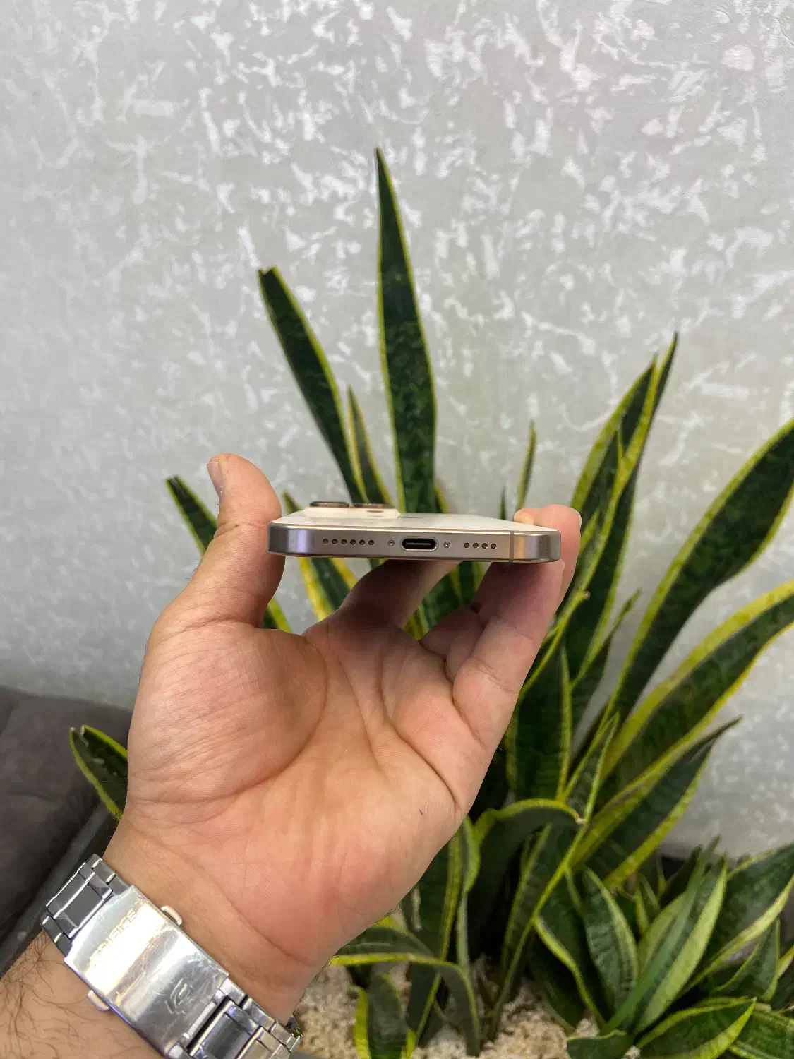 اپل ایفون /16پرومکس/رنگ زیبای دیزرت/با ریجستری /|موبایل|اصفهان, مفتح|دیوار