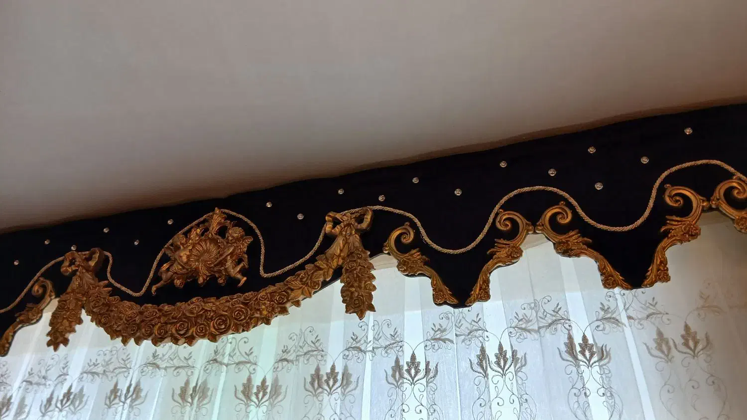 کتیبه پرده|پرده، رانر، رومیزی|خسروشاه, |دیوار