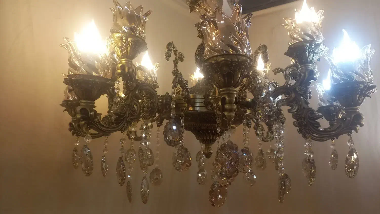 لوستر|لوستر و چراغ آویز|برخوار, |دیوار