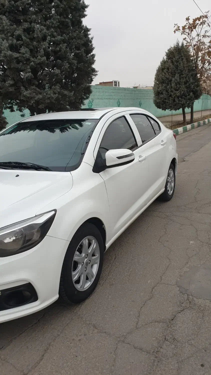 شاهین مدل ۴۰۲|خودرو سواری و وانت|هشتگرد, مدرس|دیوار