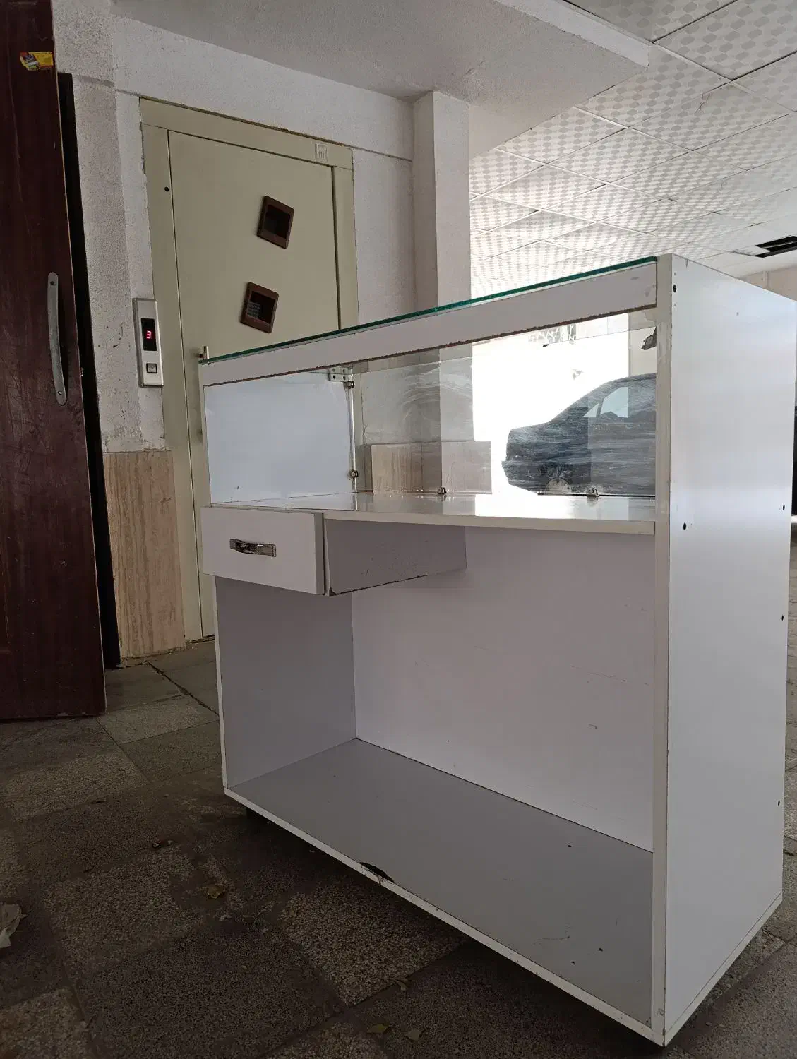 ویترین شیشه ای|بوفه، ویترین، کنسول|مشهد, الهیه|دیوار