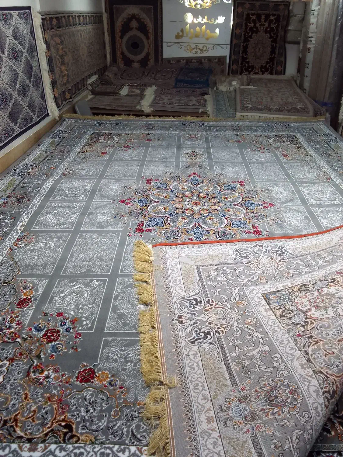 ۱۲ متری جدید|فرش|مشهد, مصلی (کارمندان اول)|دیوار