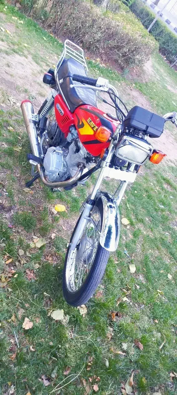 متور 125مدارکدار پنج دنده فوری|موتورسیکلت|سقز, |دیوار