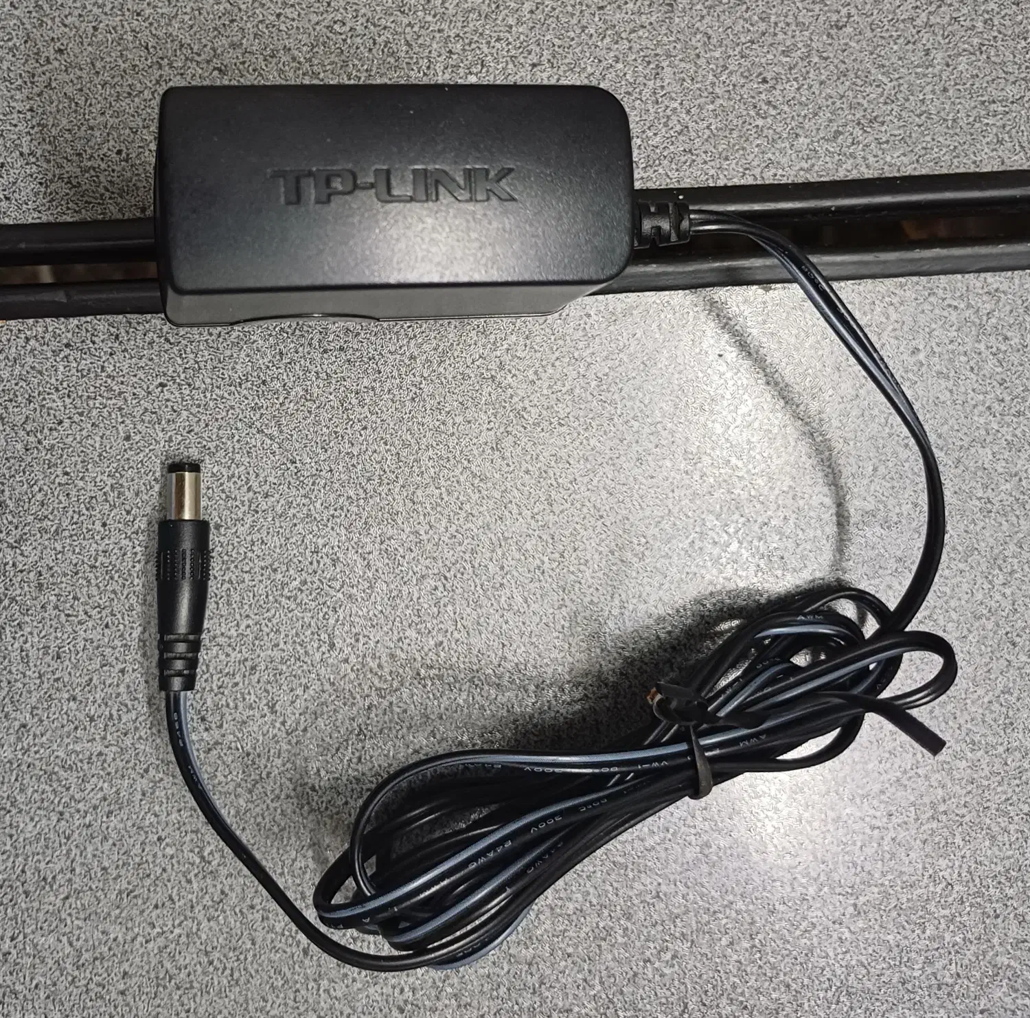 آداپتور و اسپلیتر مودم فابریک تی پی لینک (tp-link)|مودم و تجهیزات شبکه|اراک, |دیوار