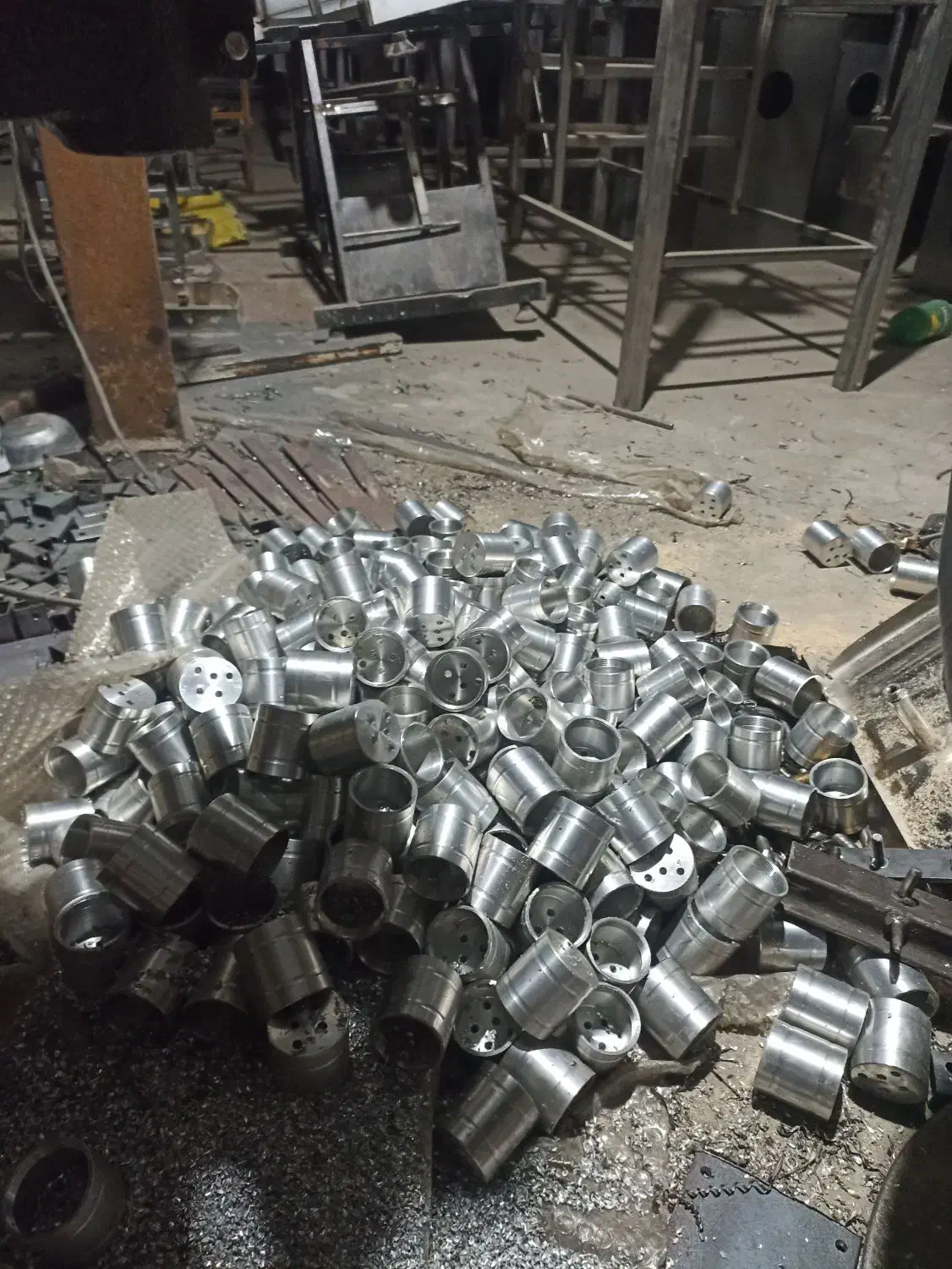 شیرآلات طلایی و نقره ای|عمدهفروشی|کرج, فاز ۵ مهرشهر|دیوار