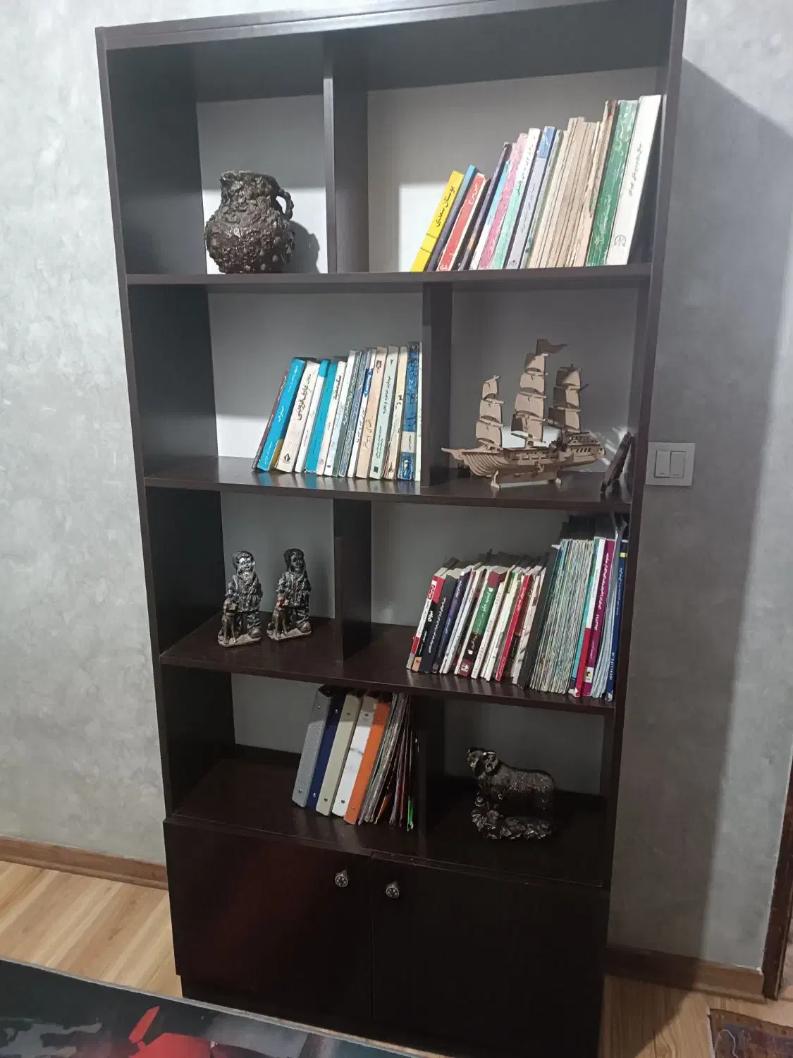 کتابخانه ضربدری|کتابخانه، شلف، قفسه‌های دیواری|تهران, امام حسین|دیوار