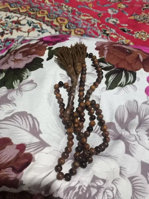 تسبیح کشکول|جواهرات|اهواز, کمپلو جنوبی|دیوار