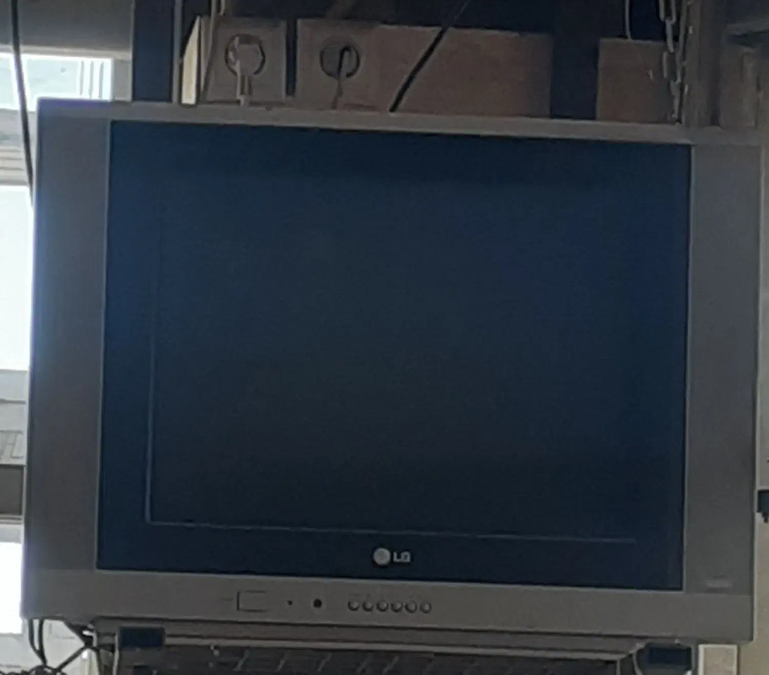 تلویزیون LG|تلویزیون و پروژکتور|سیرجان, |دیوار