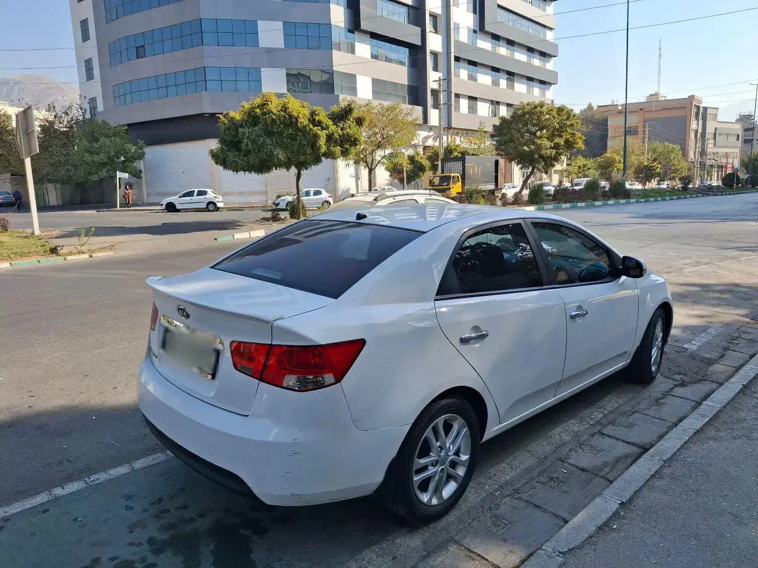 سراتو 2000 اتومات - سالم|خودرو سواری و وانت|کرج, جهانشهر|دیوار