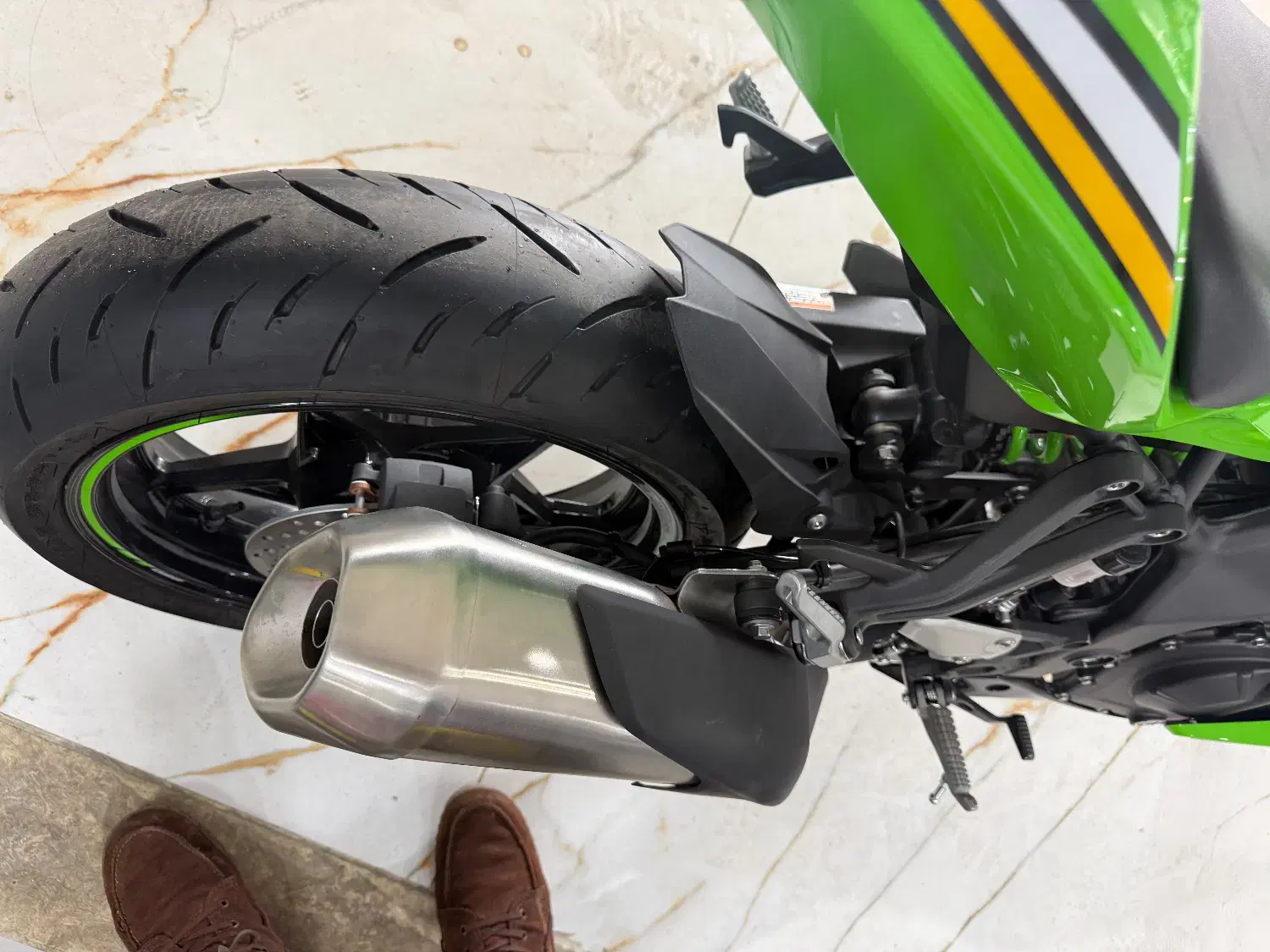 فروش کاوازاکی نینجا ۴ سیلندر صفر ۴۰۴|موتورسیکلت|بابل, |دیوار