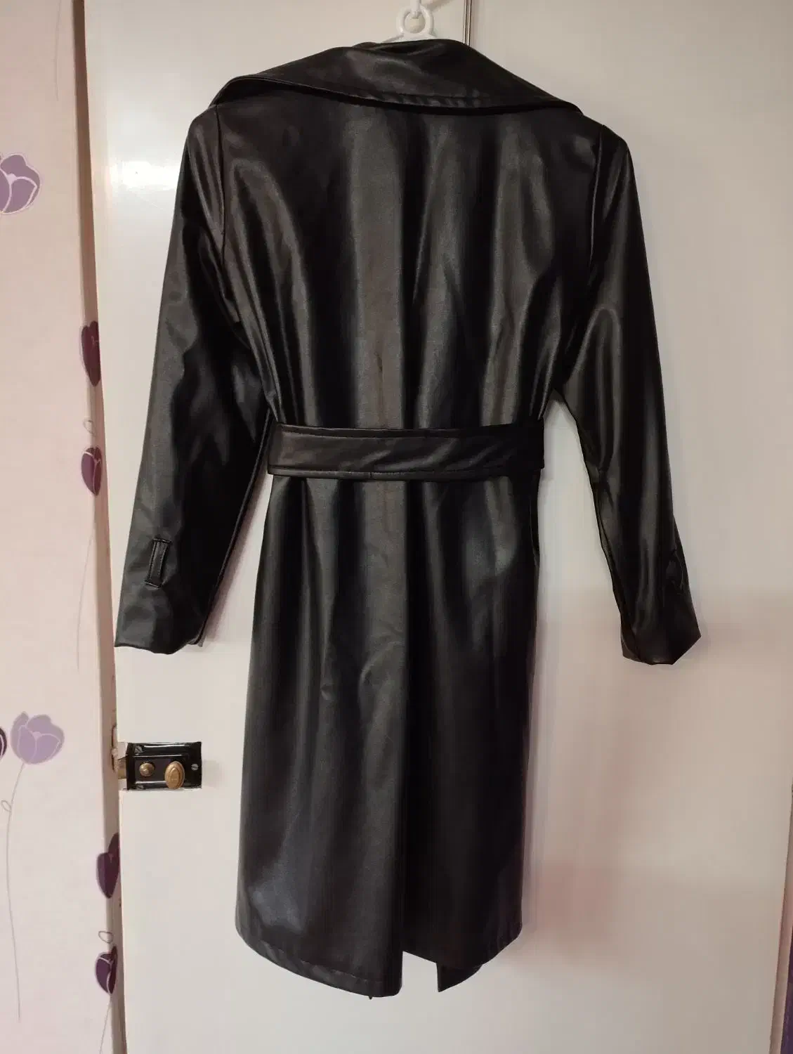 مانتو چرم آستر دار مشکی نو|لباس|دلیجان, |دیوار