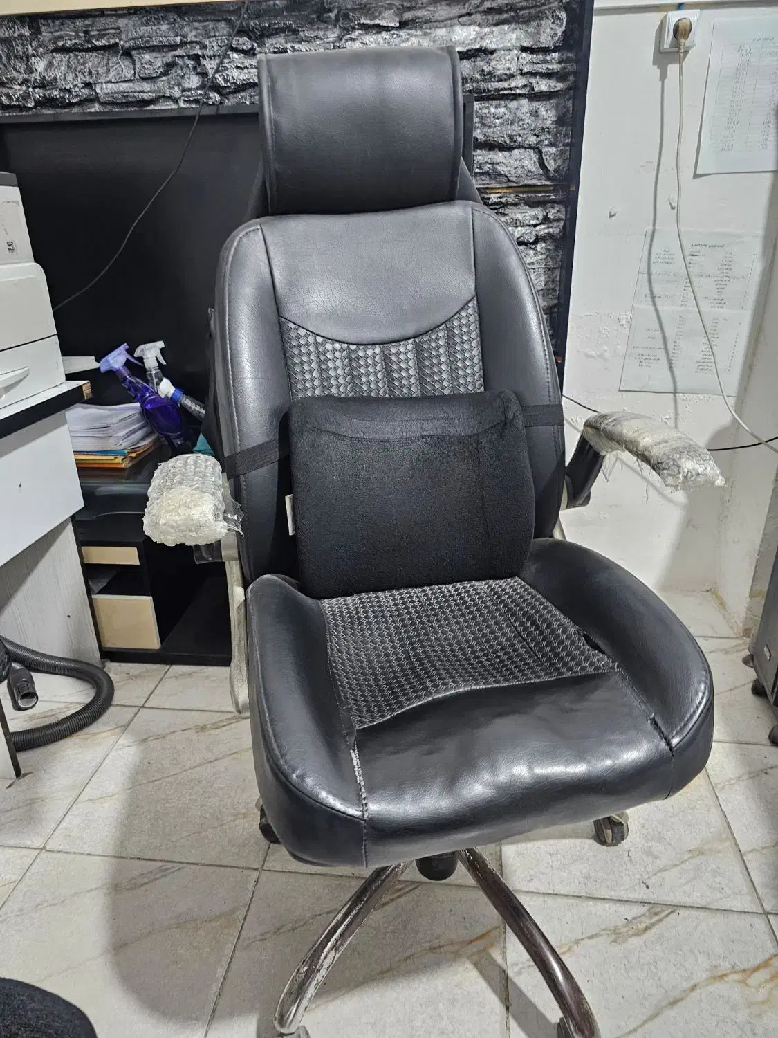 دوعدد صندلی چرخ دار سالم از همه لحاظ|صندلی و نیمکت|بندرعباس, |دیوار