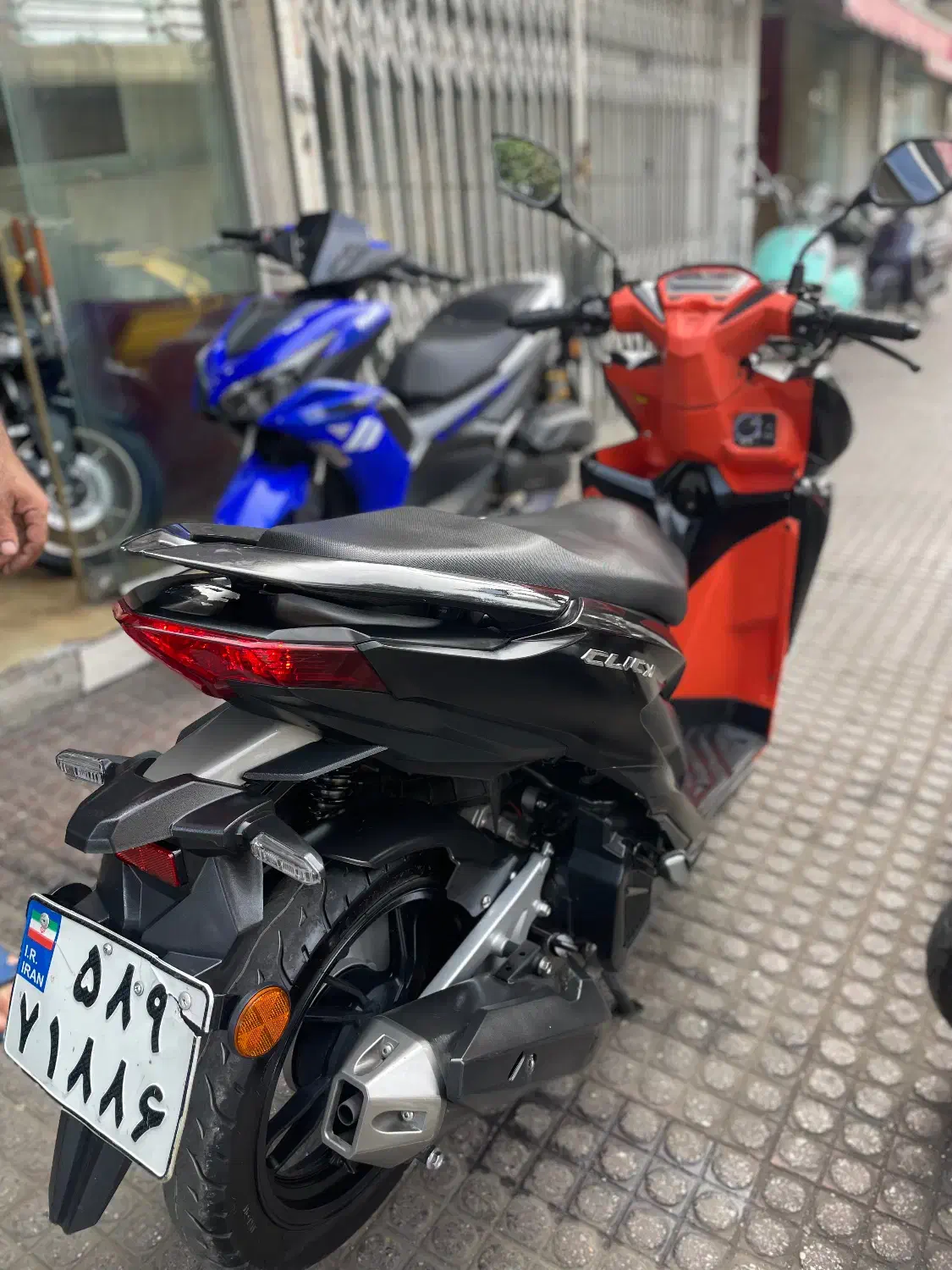 کلیک ۱۵۰ درحد خشک|موتورسیکلت|بابل, |دیوار