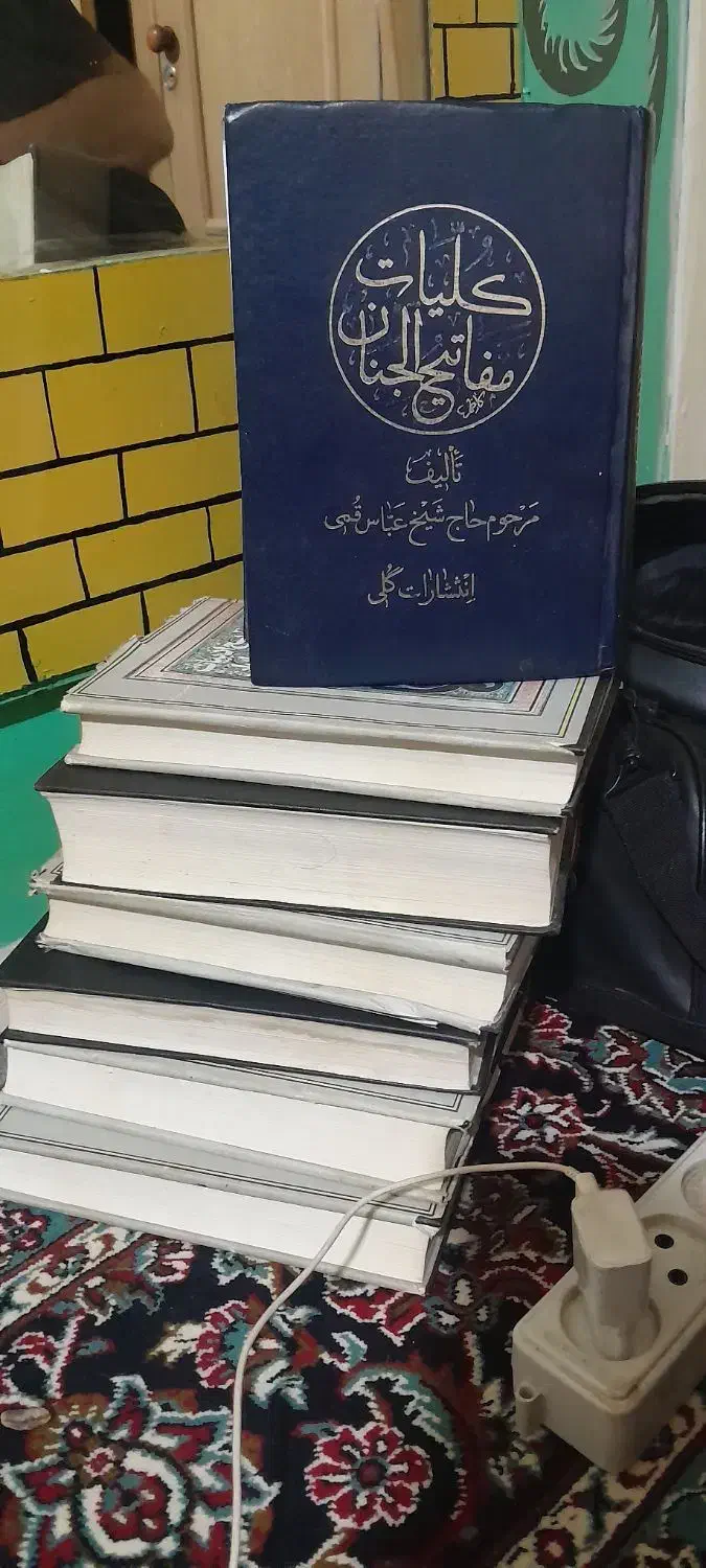 کتاب تاریخ درایران قدیمی|کتاب و مجله تاریخی|تهران, طیب|دیوار
