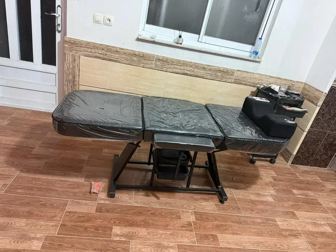 تخت مژه و صندلی|آرایشگاه و سالنهای زیبایی|گنبد کاووس, |دیوار