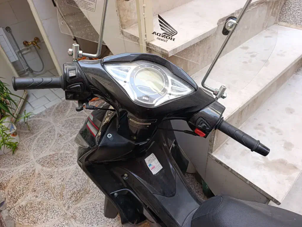 ویو احسان کم کارکرد|موتورسیکلت|قرچک, محمد آباد|دیوار