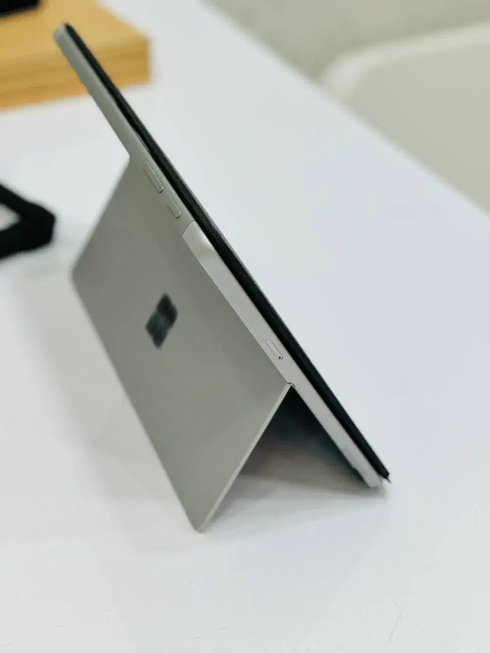 سرفیس گو 2-نسل 8-دانشجویی.دانش آموزی|رایانه همراه|ایلام, |دیوار