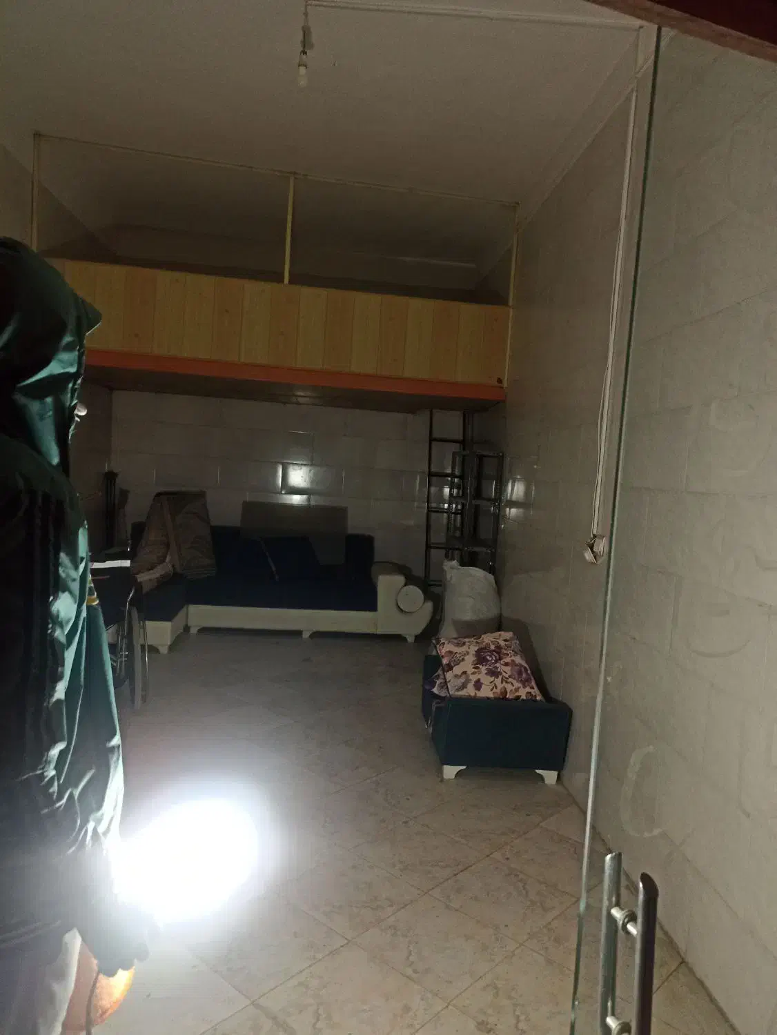 یک دهنه مغازه برای اجاره|اجارهٔ مغازه و غرفه|تنکمان, |دیوار