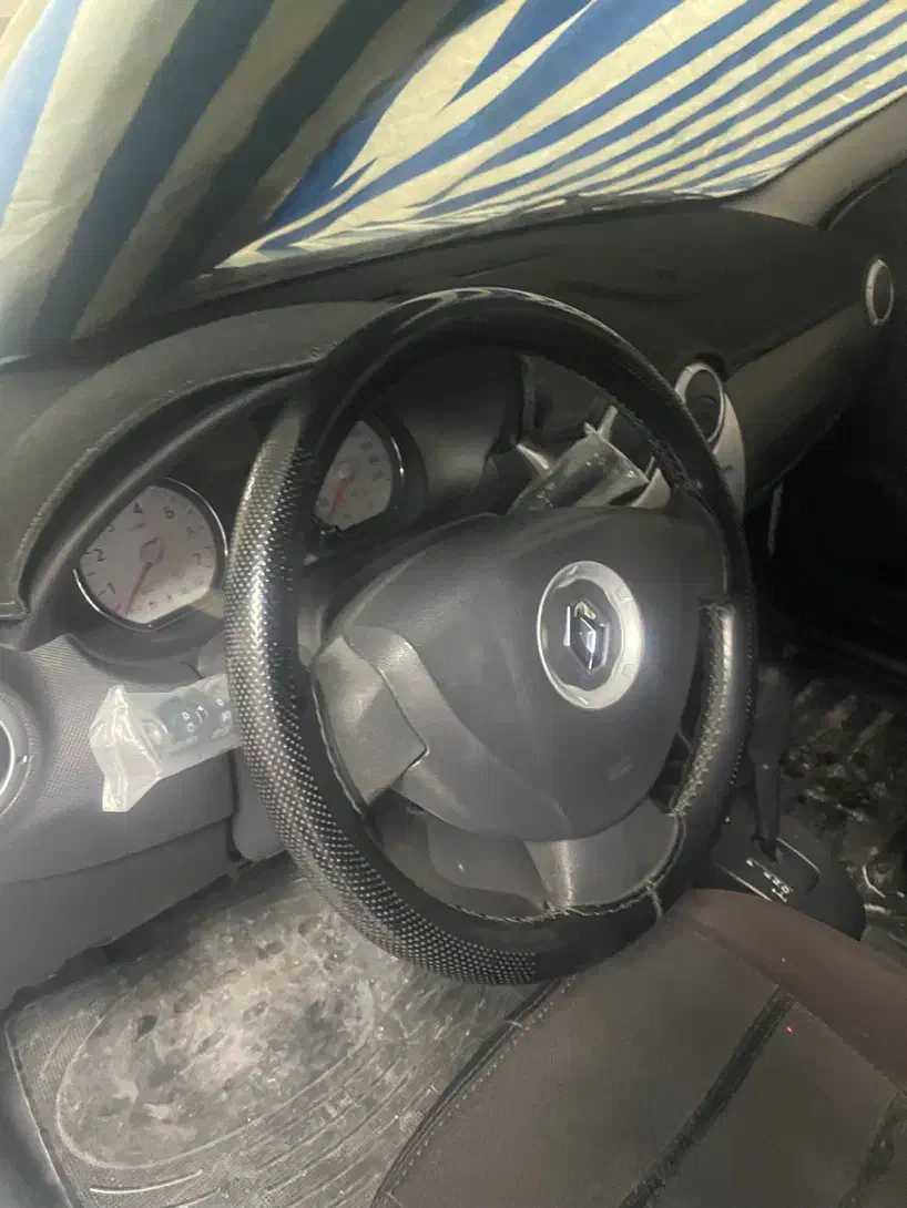 فروش ساندرو اتومات|خودرو سواری و وانت|ارومیه, |دیوار