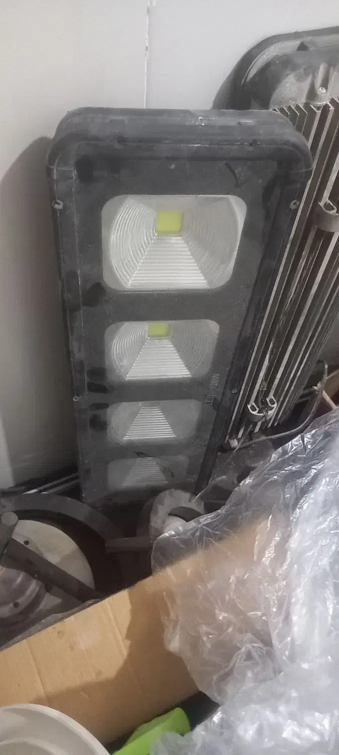 نور افکن|لامپ و چراغ|کرج, محمد آباد|دیوار