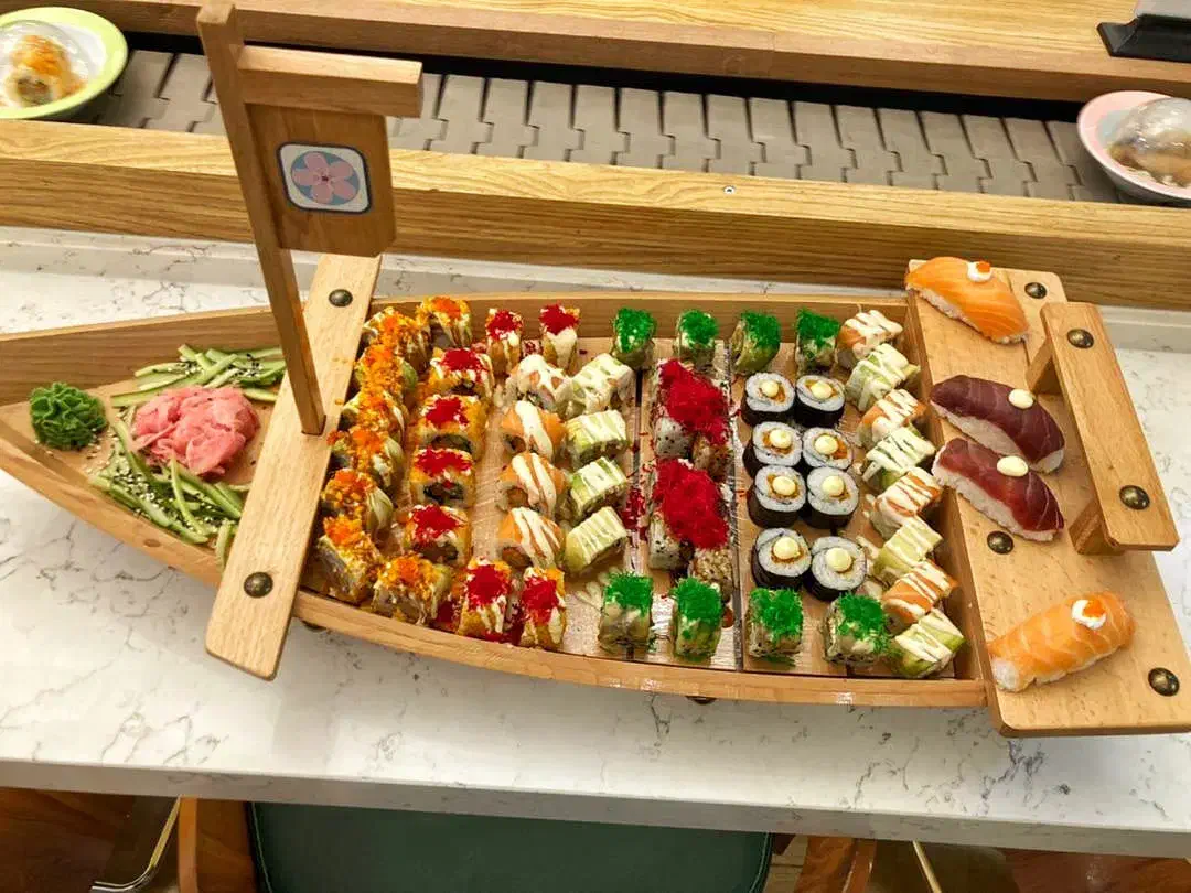 تامین نیرو جشن مهمانی شب یلدا عید ایونت مهماندار|خدمات پذیرایی، مراسم|تهران, میدان ولیعصر|دیوار