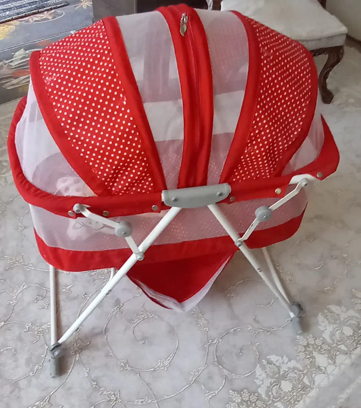 گهواره کودک|اسباب و اثاث بچه|رودهن, |دیوار