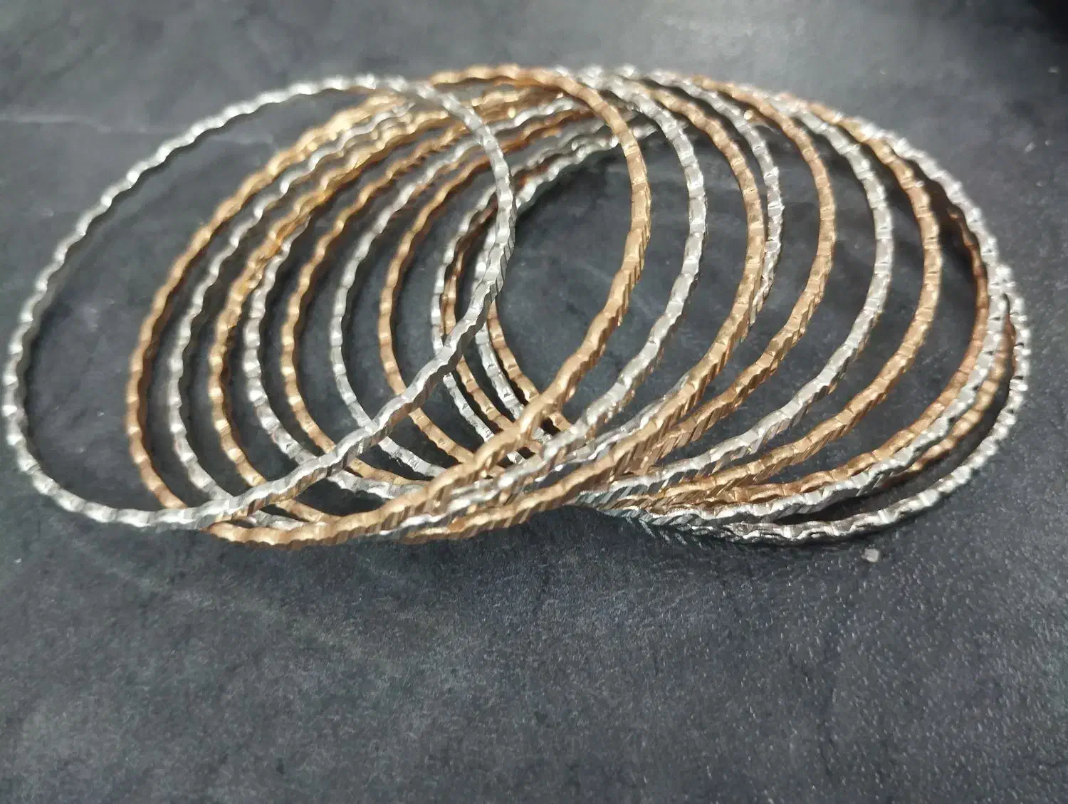 النگو|بدلیجات|قرچک, پویینک|دیوار