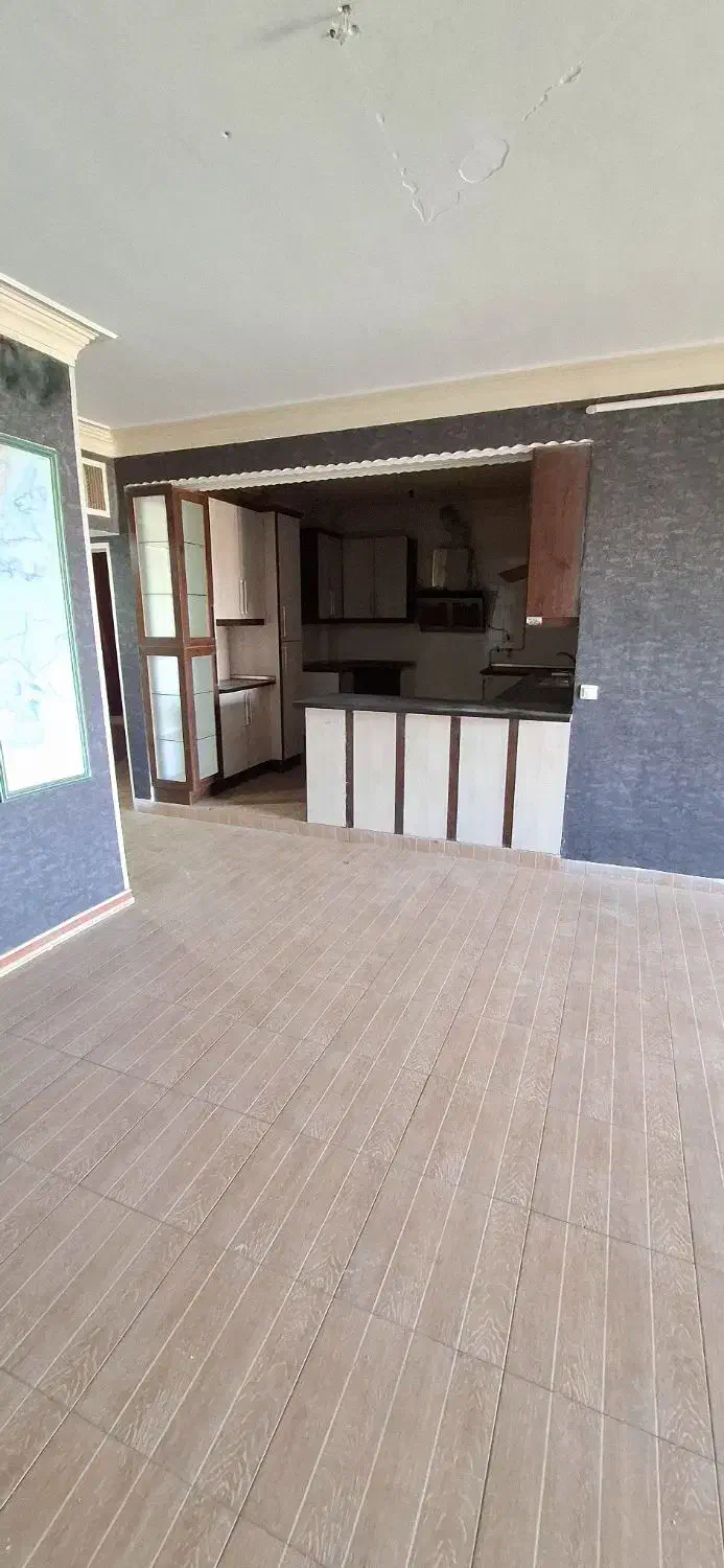 خانه اجاره.لب خ مدرس.پکیج آسانسور.۲خواب.کاغذدیواری|اجارهٔ آپارتمان|رفسنجان, |دیوار