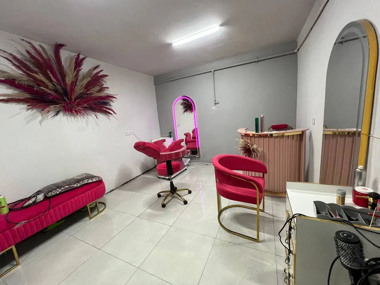 اجاره غرفه آماده سالن زیبایی در چناران|اجارهٔ دفتر کار، اتاق اداری، مطب|چناران, |دیوار