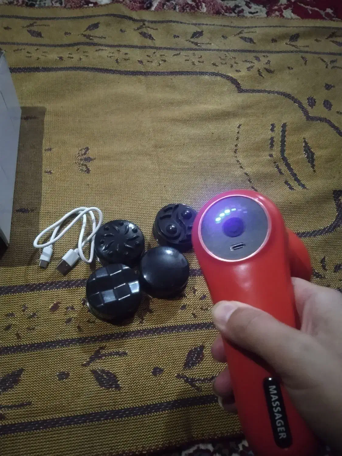 ماساژور شارژی تازه ۲ روزه که خریدمش|تجهیزات ورزشی|سراوان, |دیوار