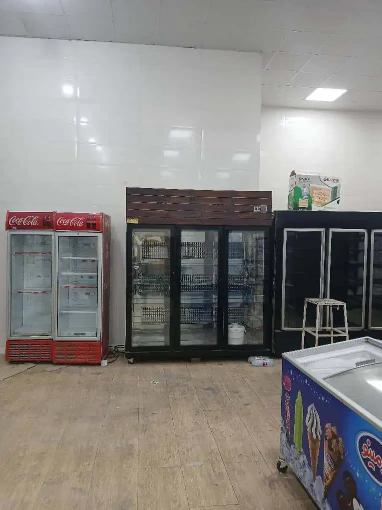 فروش یخچال و سردخانه بالای صفر نو|فروشگاه و مغازه|شیراز, آزادگان|دیوار