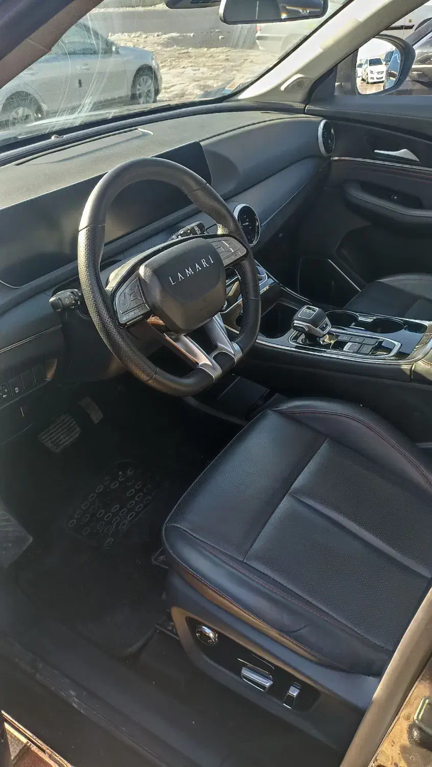 لاماری مدل ۴۰۲ مشکی|خودرو سواری و وانت|لاهیجان, بازکیاگوراب|دیوار