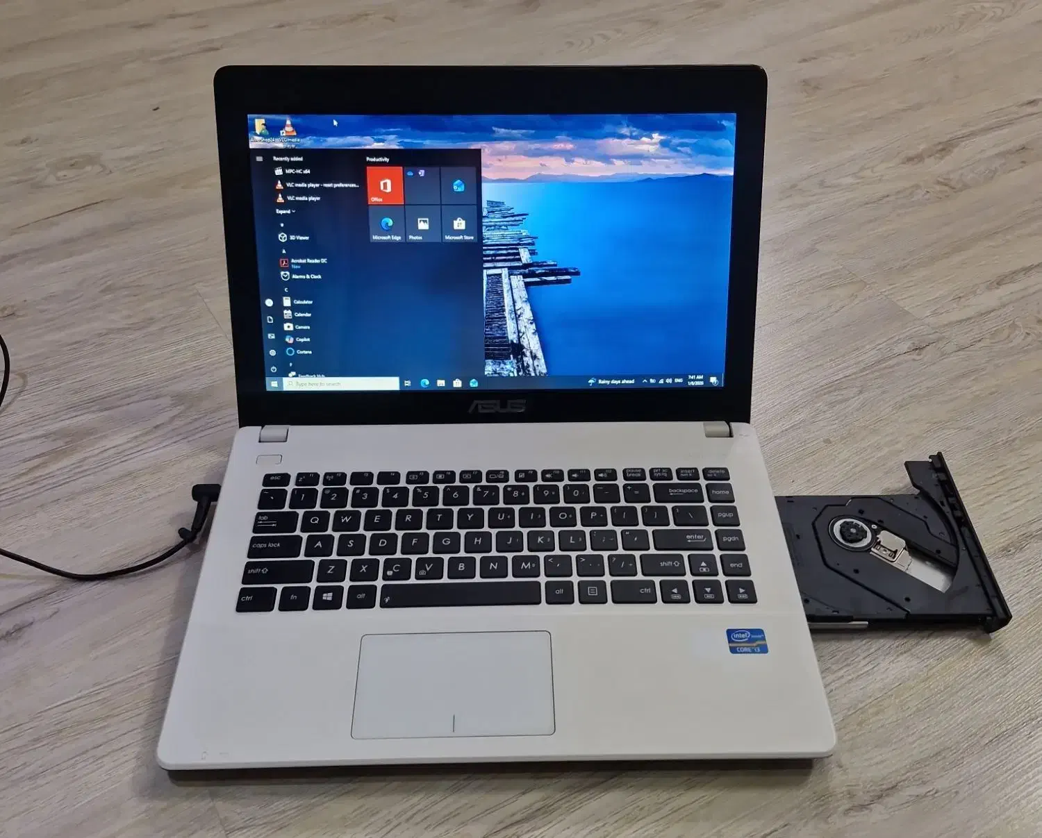 ایسوس سفید ۱۴ اینچی شیک در حد و سبک|رایانه همراه|تهران, دکتر هوشیار|دیوار