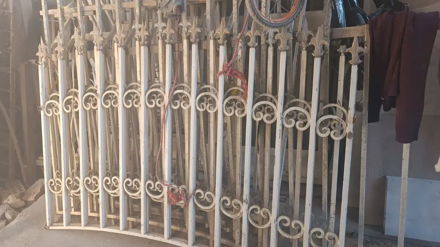 نرده رودیواری در. پنجره آهن نی نرده  پنجره|مصالح و تجهیزات ساختمان|گنبد کاووس, |دیوار