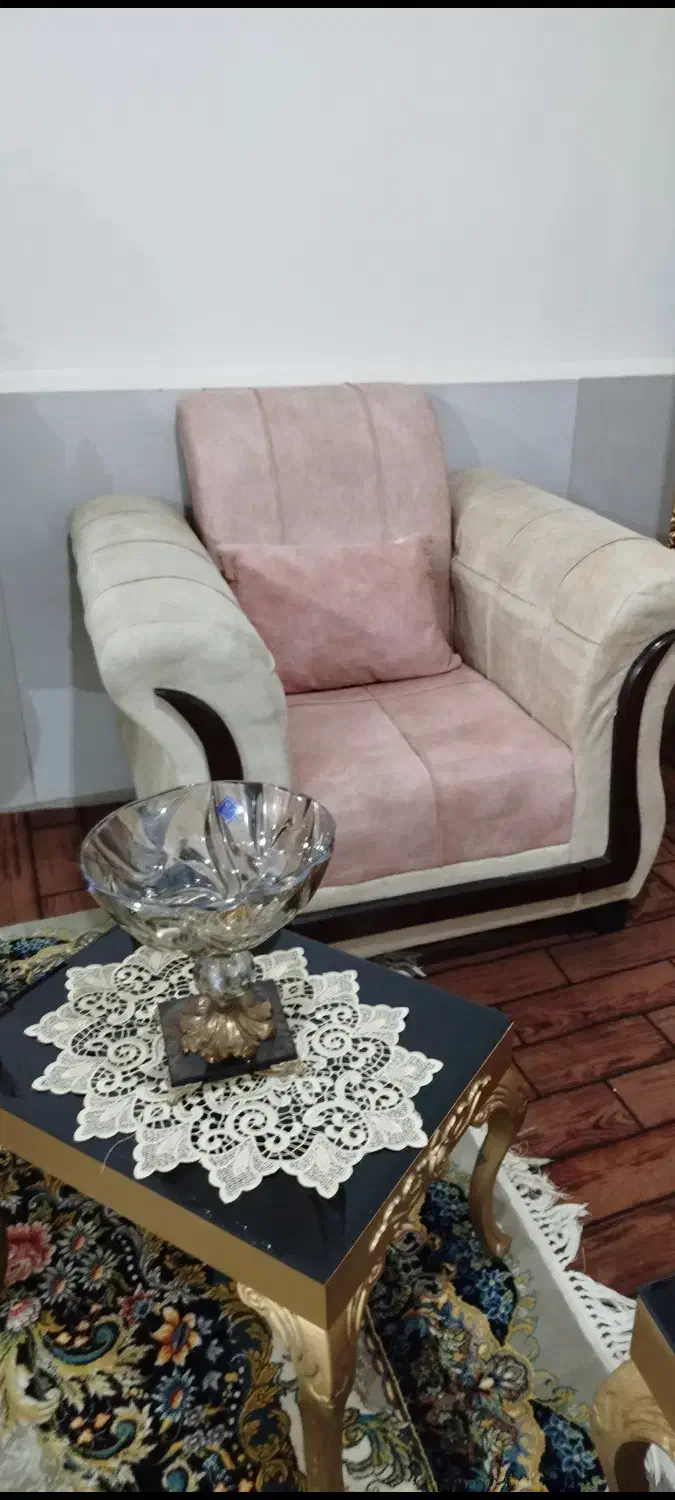 میز نهارخوری۴نفره و مبلمان 7نفره|مبلمان خانگی و میز عسلی|تربت‌حیدریه, ۴۵ متری|دیوار