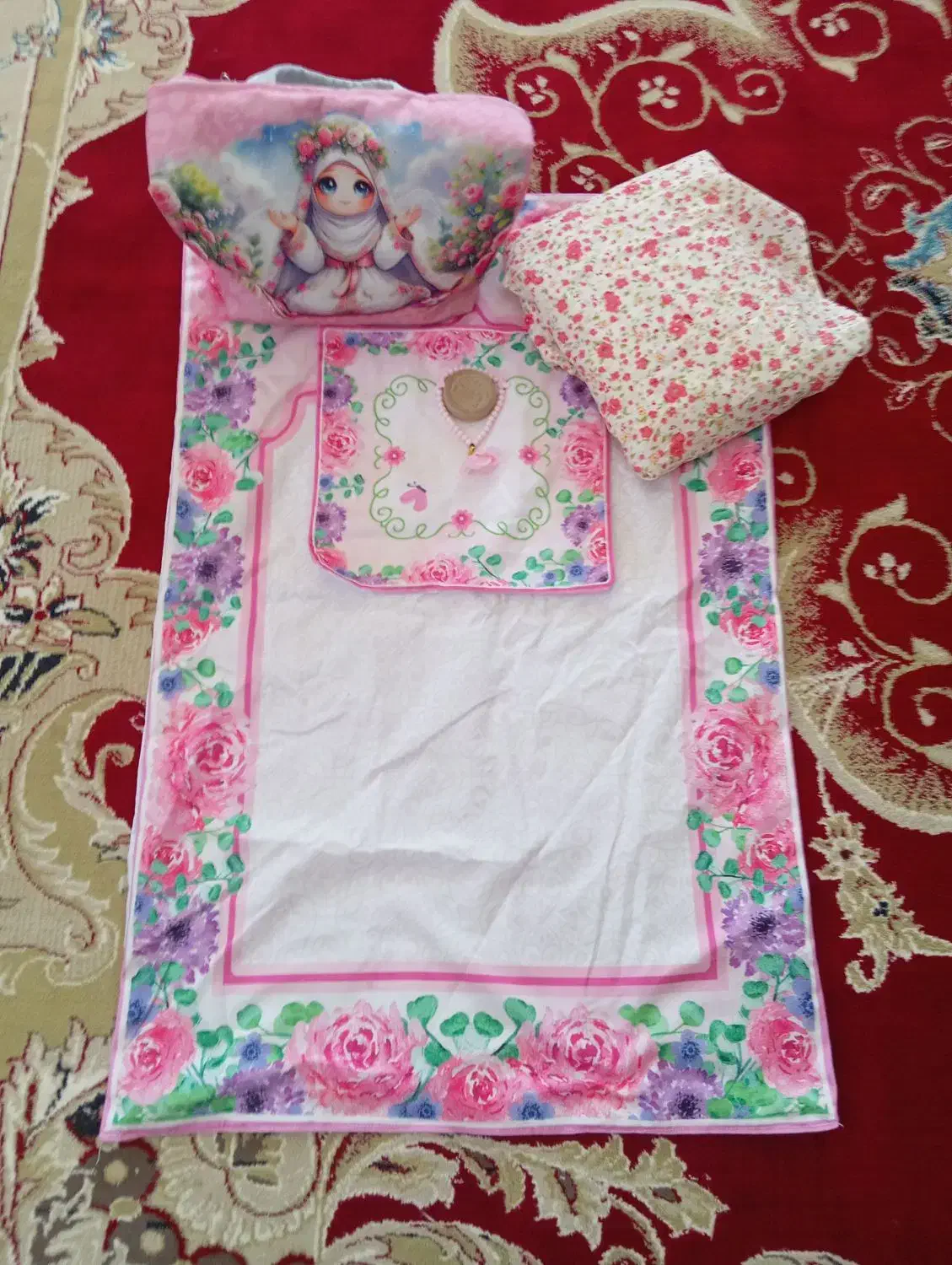 پک جشن تکلیف|لباس|آباده, |دیوار