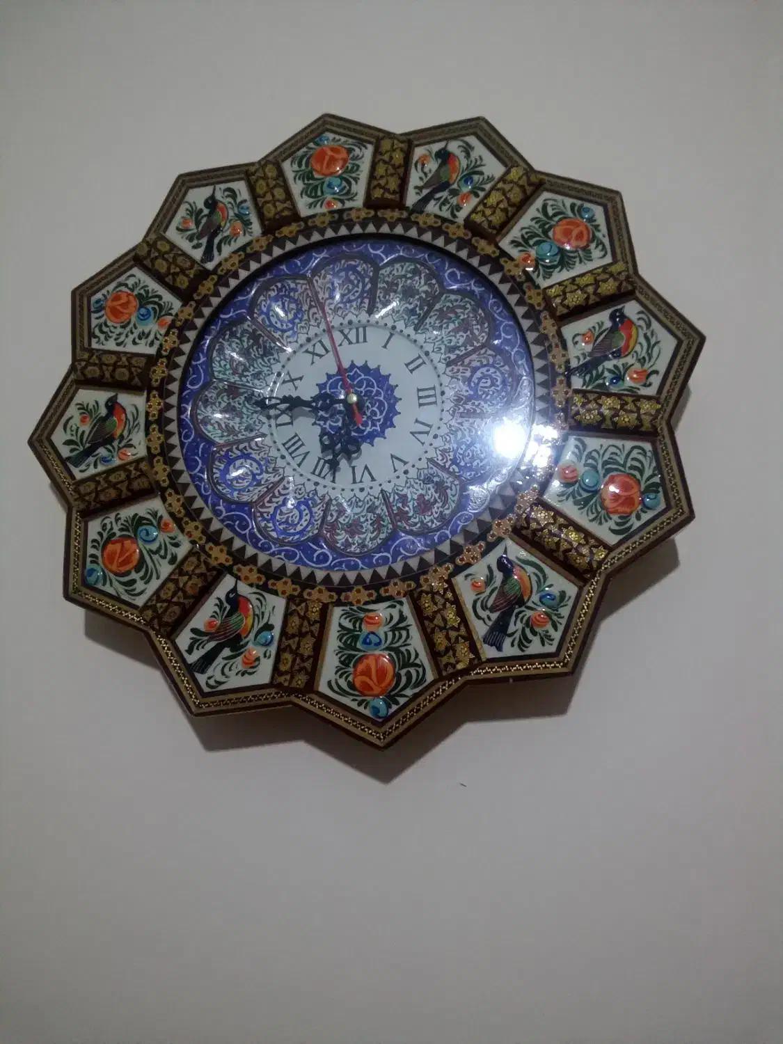 حکاکی مرغ و طاووس|ساعت دیواری و تزئینی|کرمانشاه, |دیوار