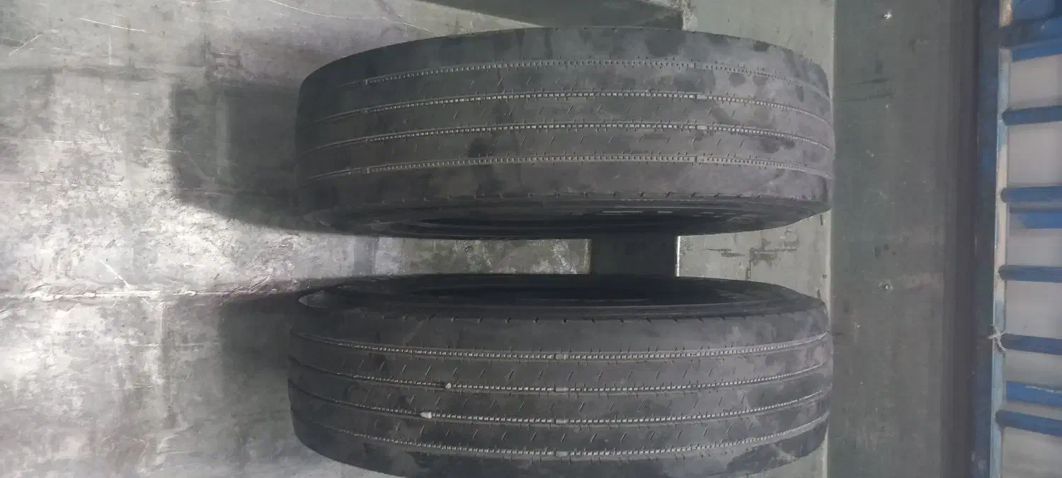 لاستیک جلونیسان|قطعات یدکی و لوازم جانبی|خور (اصفهان), |دیوار