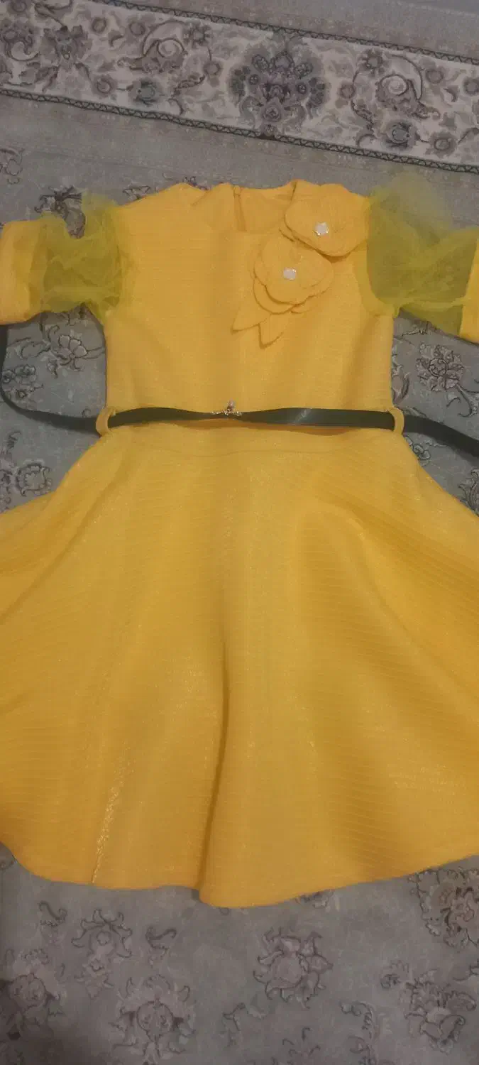 پیراهن دخترانه یک بار پوشیده شده سالم|لباس|رشت, باهنر|دیوار