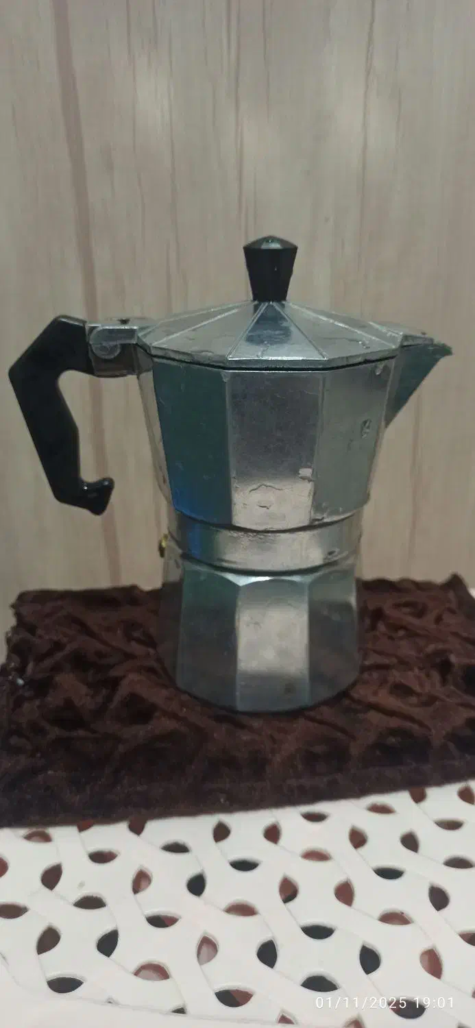 موکاپات .قهوه جوش|قوری، کتری، قهوه‌ساز دستی|زیرکوه, |دیوار